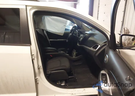 2016 Dodge Journey Sxt z USA, uszkodzony, nr VIN 3C4PDDBGXGT216004